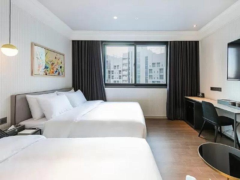 Brown Dot Hotel Jinju Exterior photo